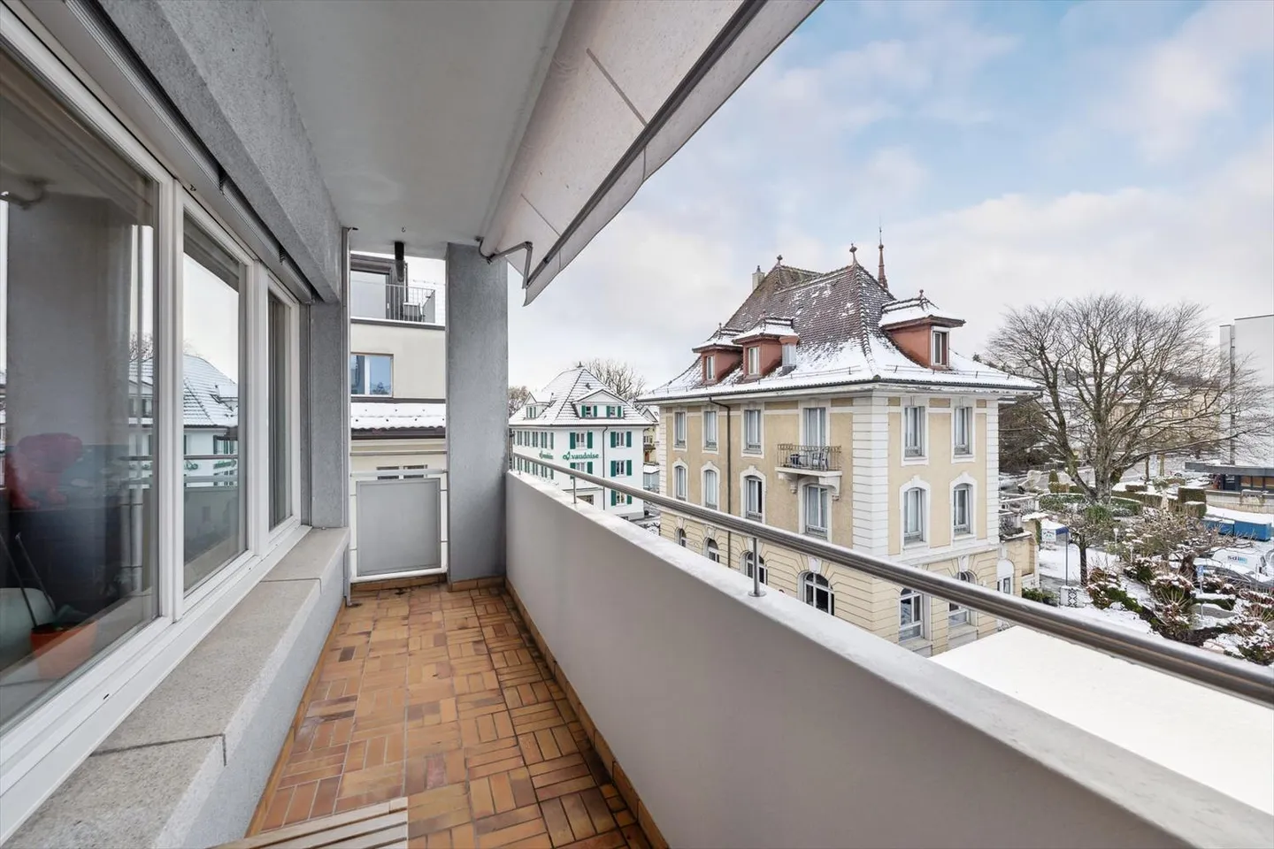 Appartement 4.5 pièces - Photo 2 sur 8