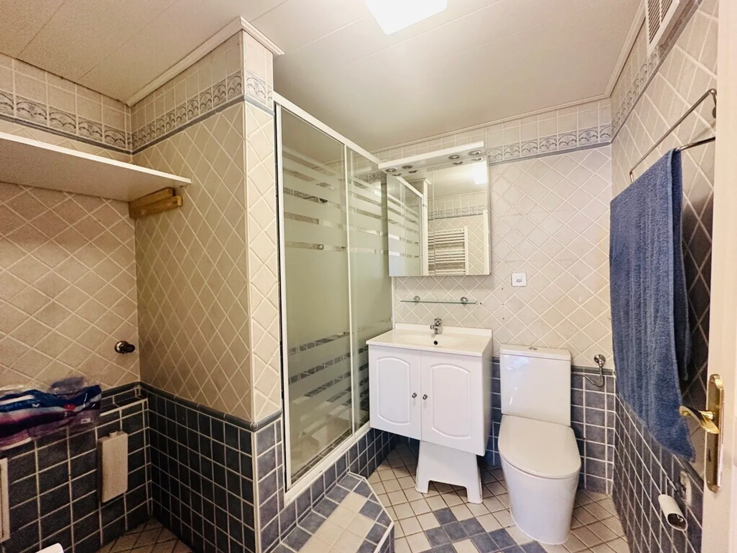 3,5 atypische Zimmer nur wenige Schritte vom Zentrum von Montana - Foto 10 von 17