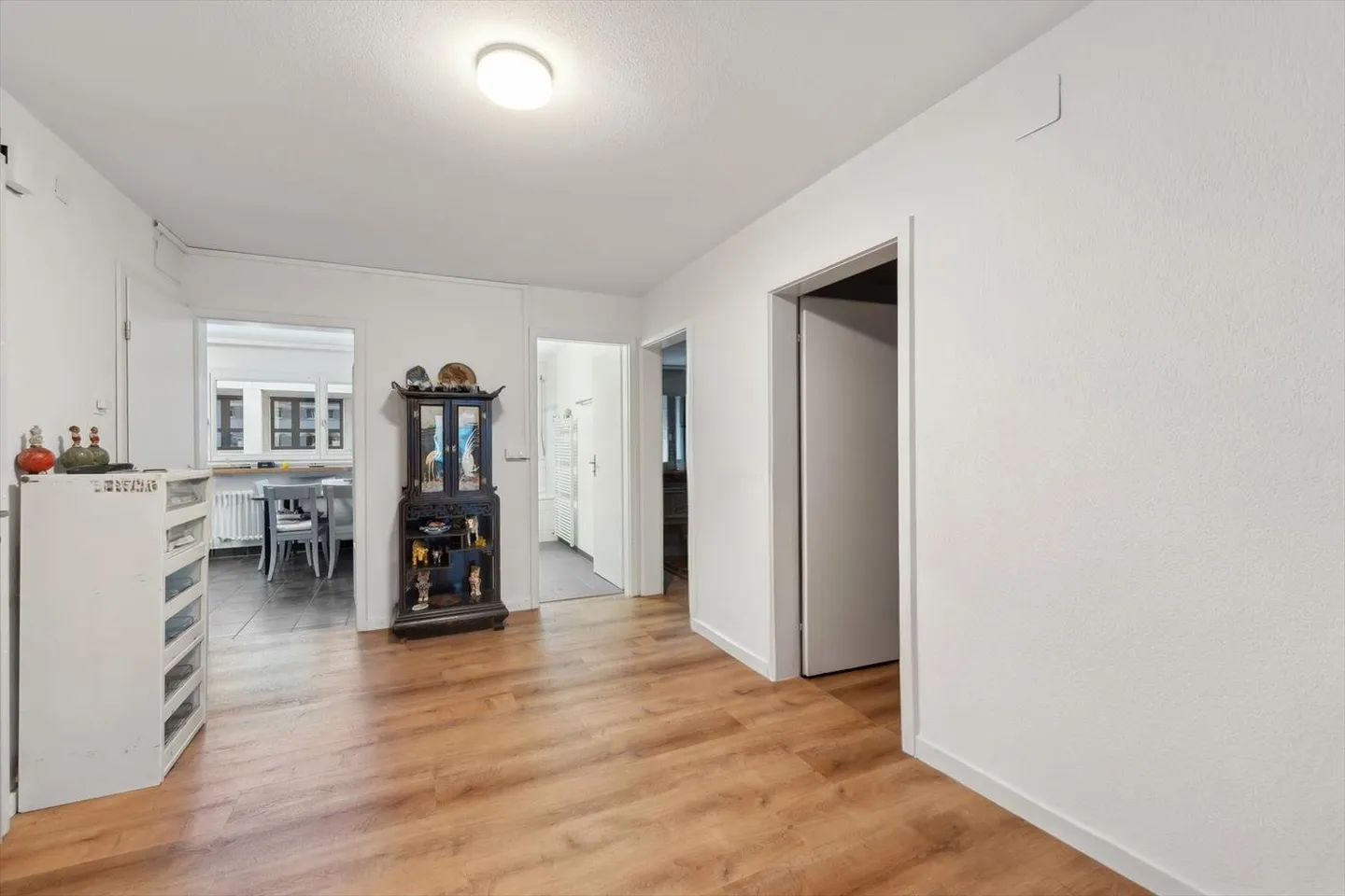 Appartement 4.5 pièces - Photo 4 sur 8