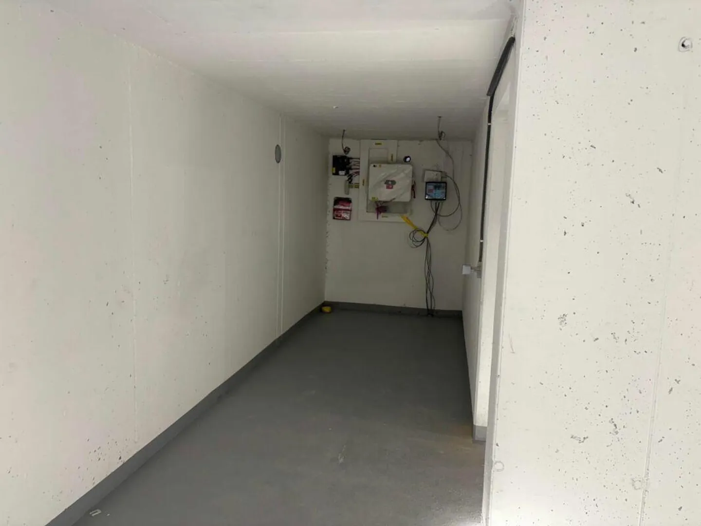 Spazio di stoccaggio o spazio per hobby cercasi? Stanza disponibile in affitto. - Foto 3 di 7