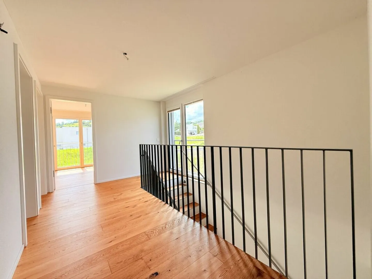 Family-Friendly Single Family Home - Photo 5 of 7