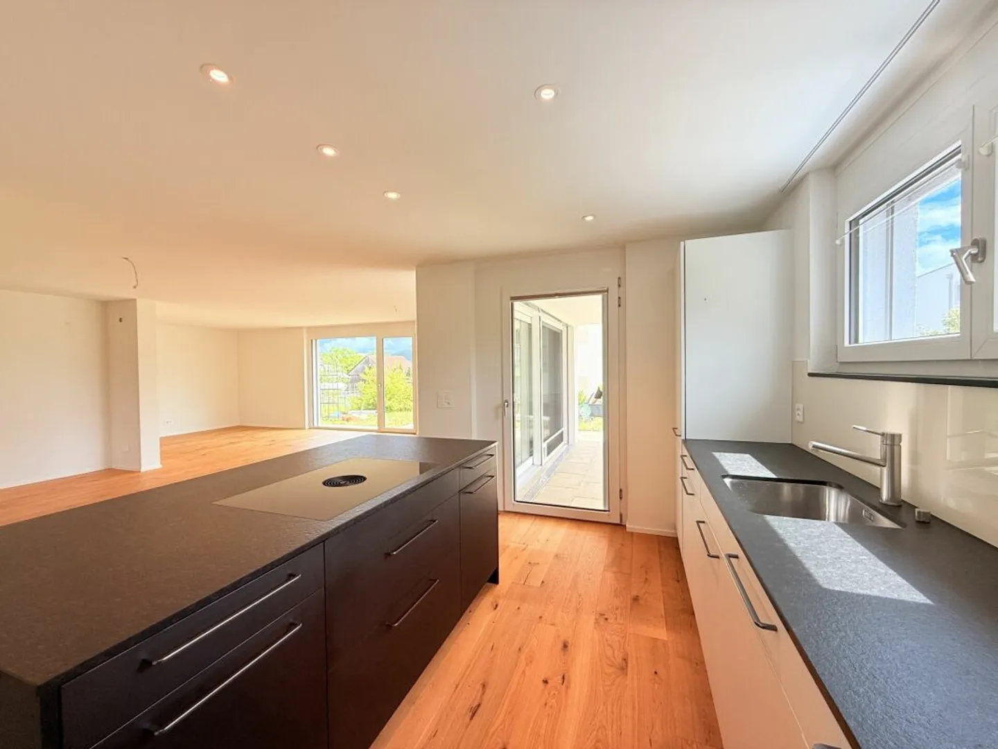 Family-Friendly Single Family Home - Photo 6 of 7
