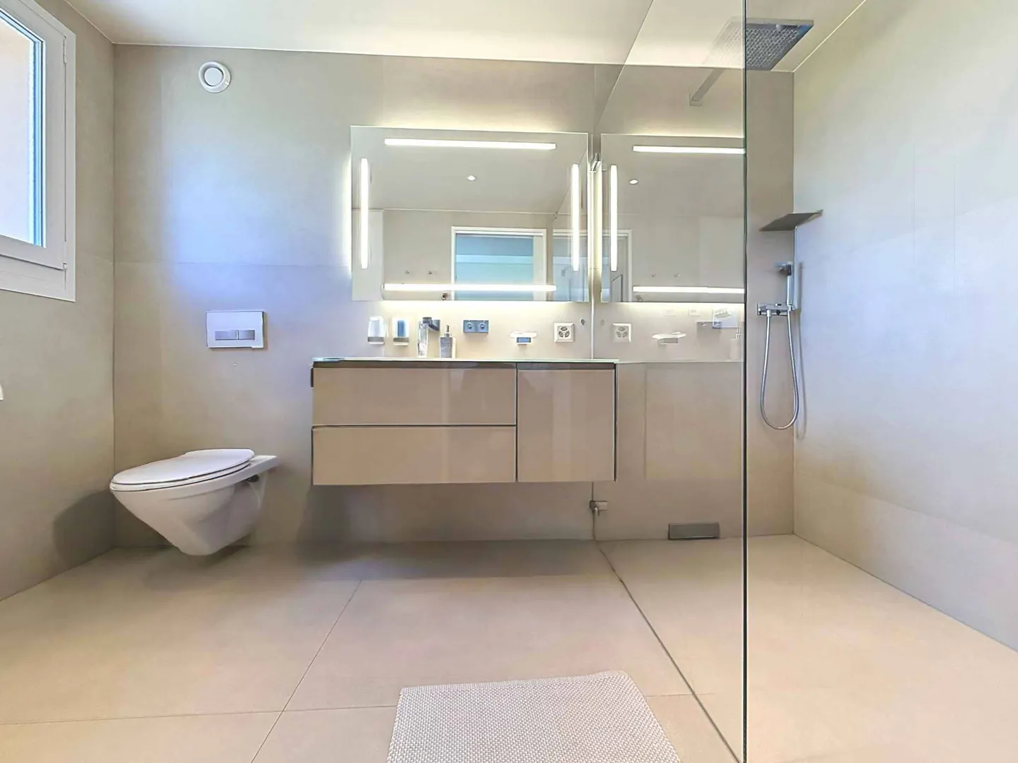 EXCLUSIVITE - Spacieux et lumineux appartement de 4,5 pièces + mezzanine - Foto 5 di 11