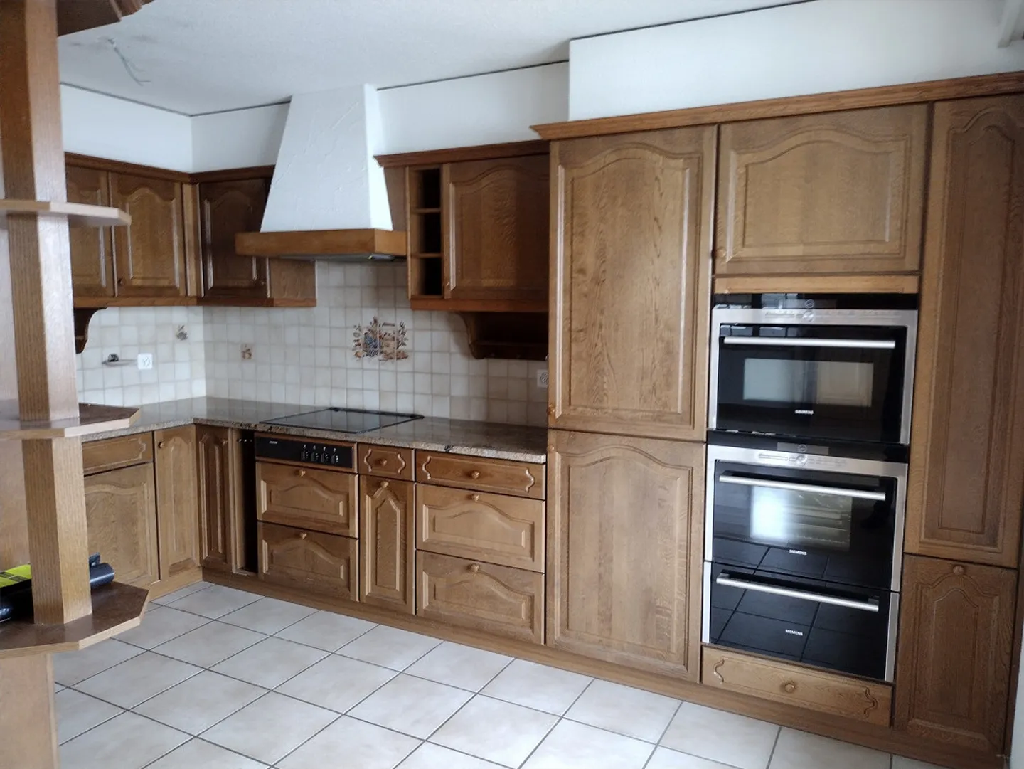 High-quality large 4.5 room apartment with top view and sunshine - Photo 18 of 29