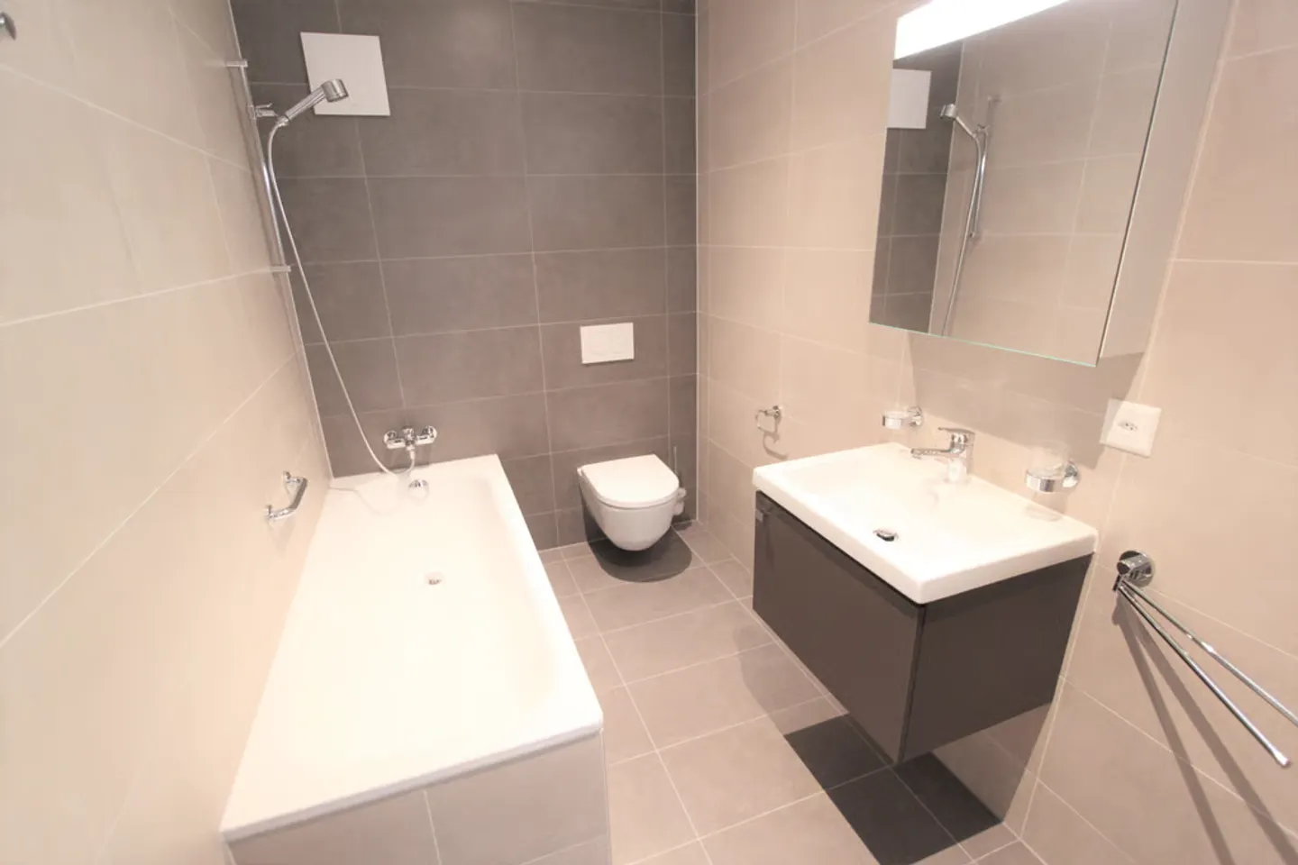 Charmant appartement 3.5 pièces - Photo 3 sur 6