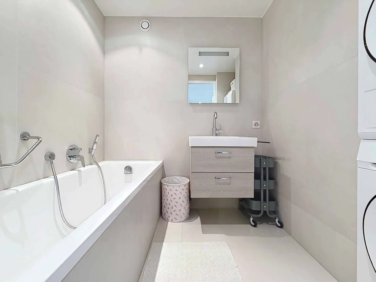 EXCLUSIVITE - Spacieux et lumineux appartement de 4,5 pièces + mezzanine - Foto 8 di 11