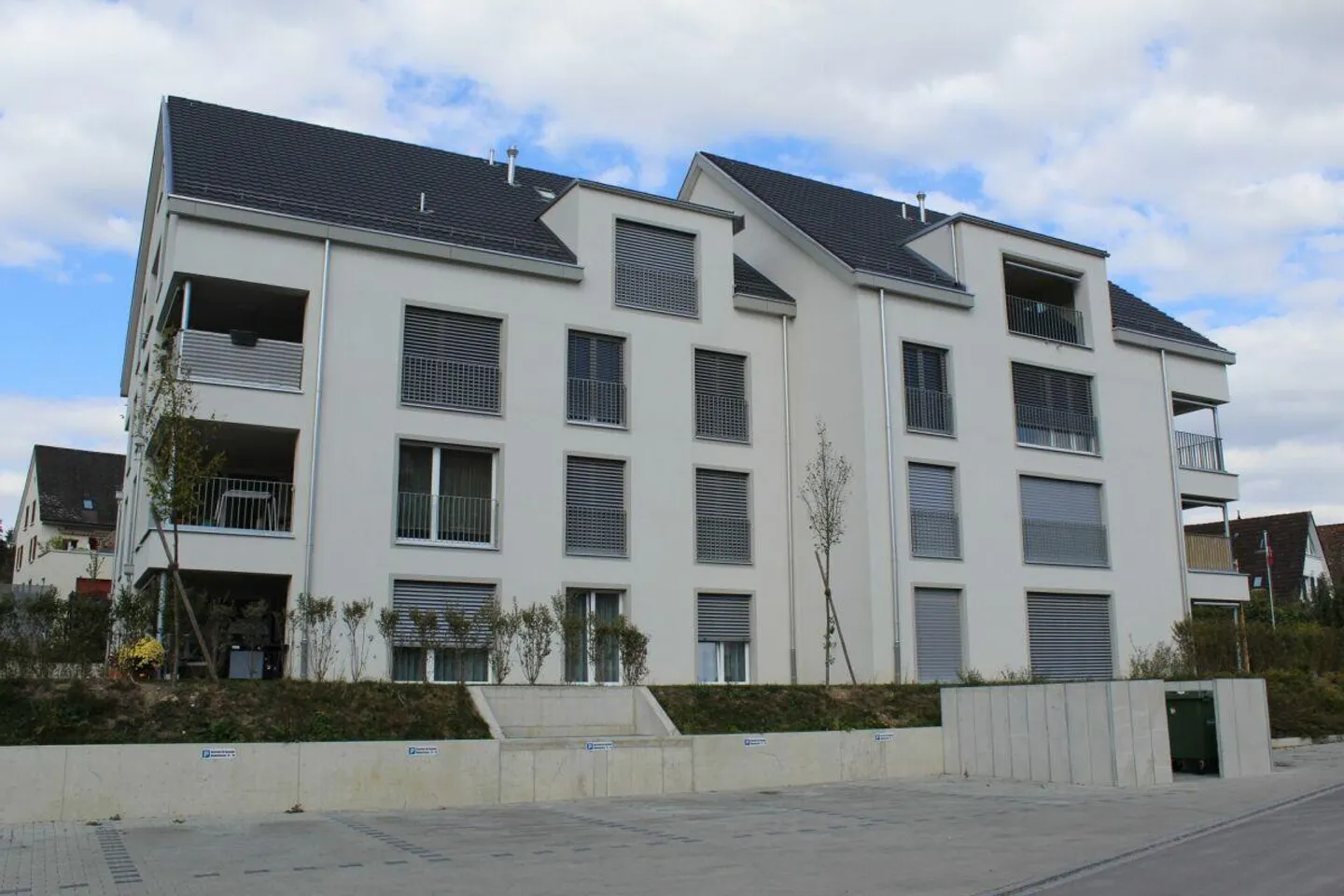 Appartement lumineux de 2,5 pièces au cœur de la belle Thayngen - Photo 1 sur 9