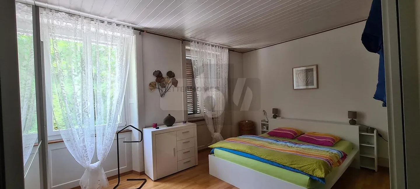 Appartement spacieux avec terrasse - Photo 4 sur 5
