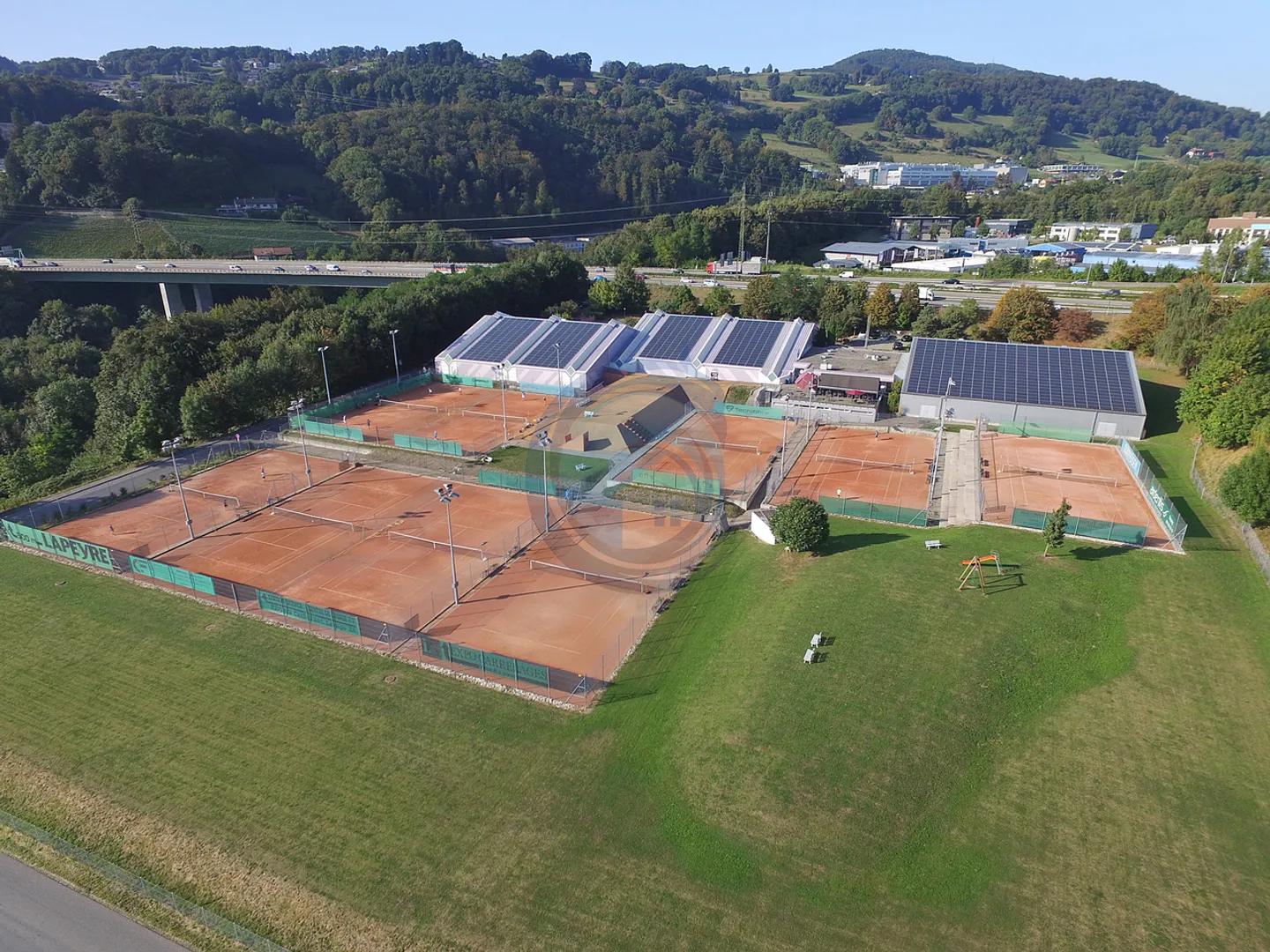 OPPORTUNITÉ : LOCAL COMMERCIAL/RESTAURANT À LOUER À ST-LÉGIER - Photo 4 sur 13
