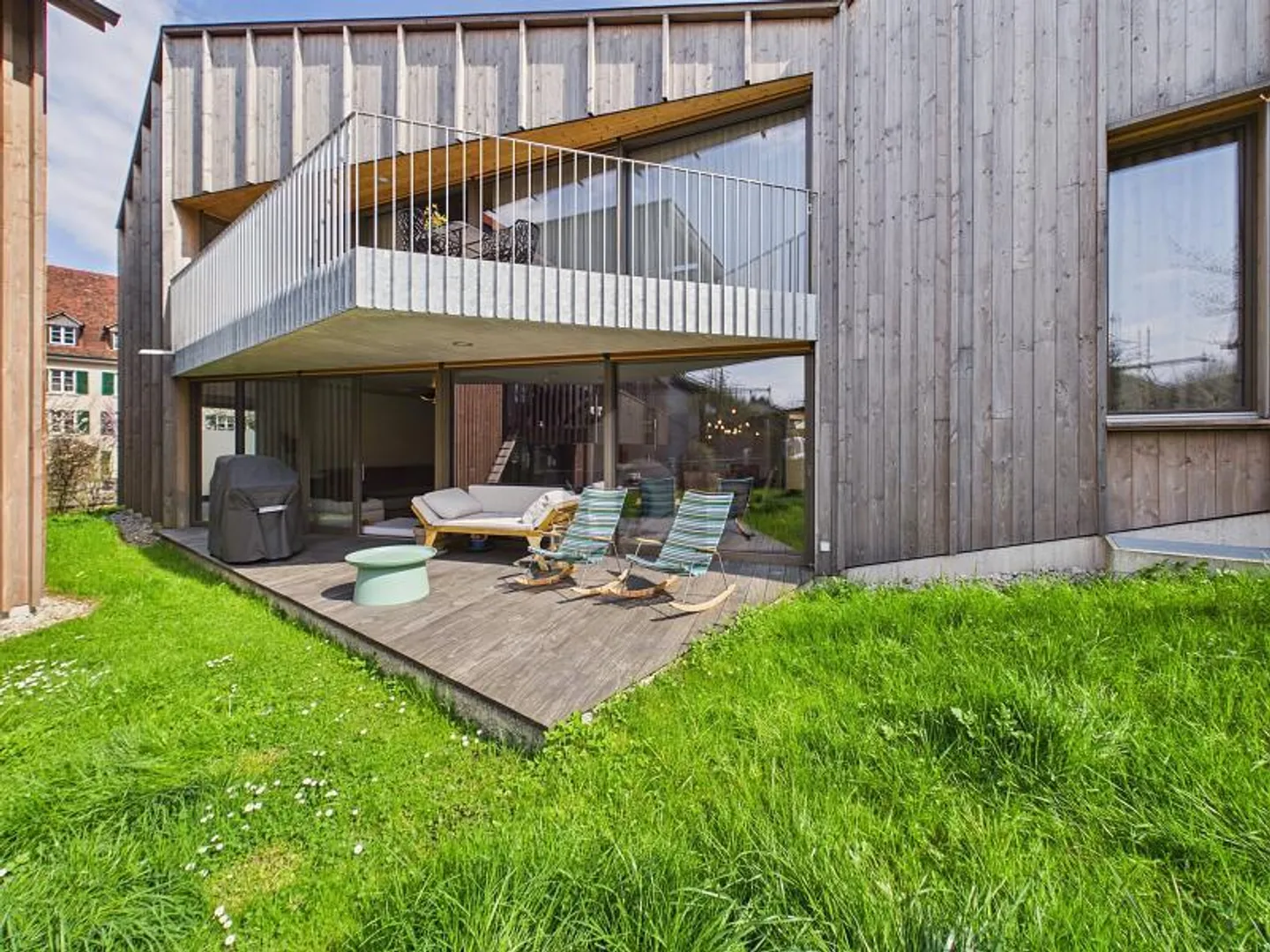 Stilvolle Wohnung mit Garten - Foto 1 von 6