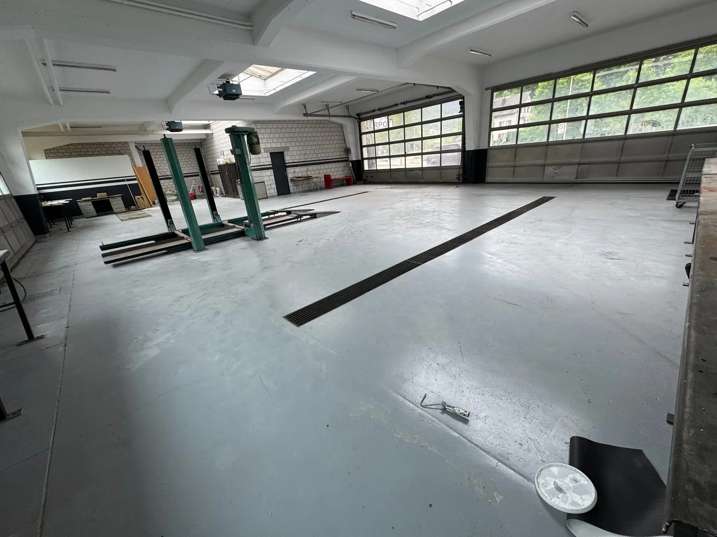 Autowerkstatt in Moutier zu vermieten - Foto 7 von 16