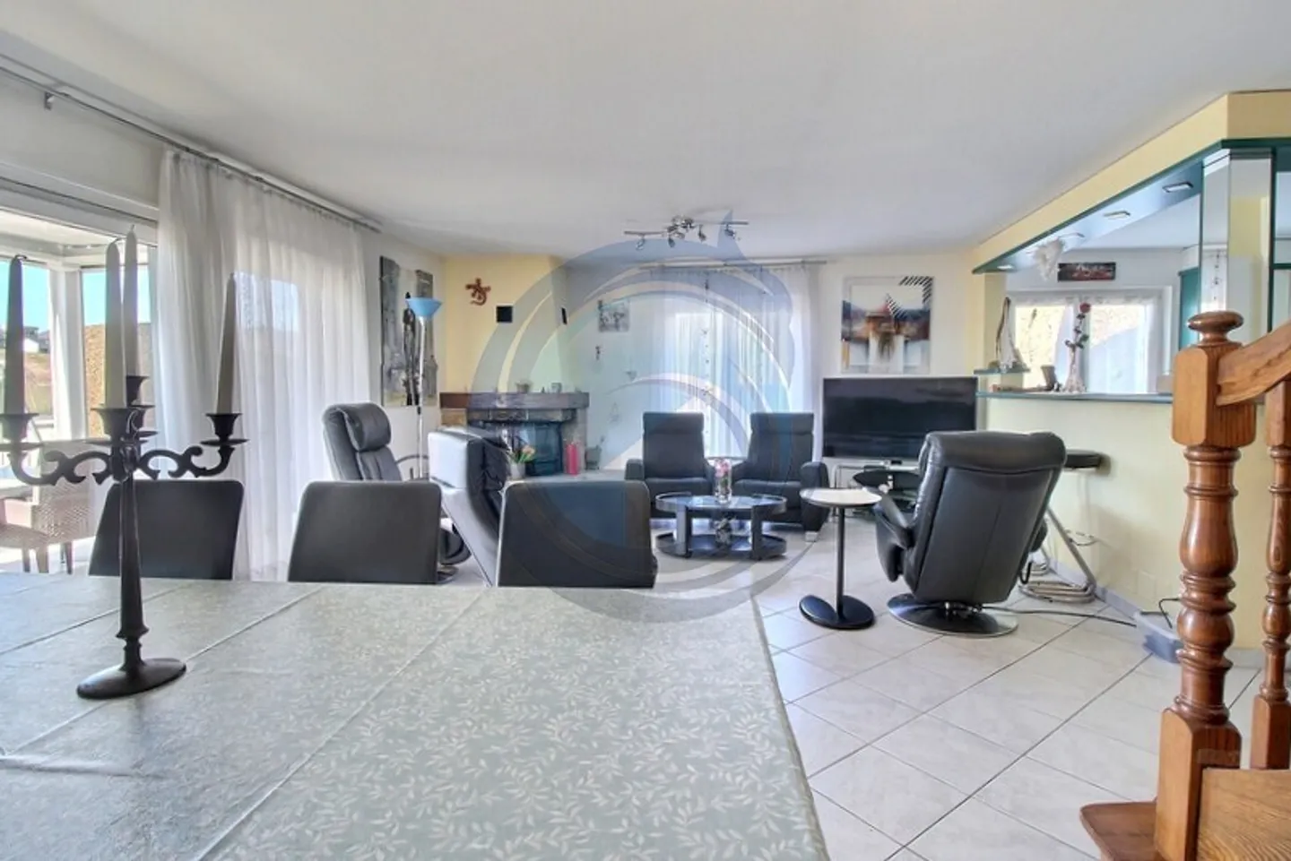 VILLA SEMI-INDIPENDENTE DI 4.5 LOCALI CON SPAZIOSA TERRAZZA - Foto 8 di 17