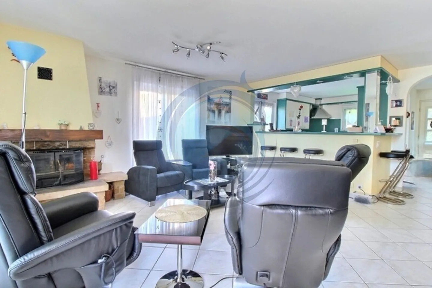 VILLA SEMI-INDIPENDENTE DI 4.5 LOCALI CON SPAZIOSA TERRAZZA - Foto 9 di 17