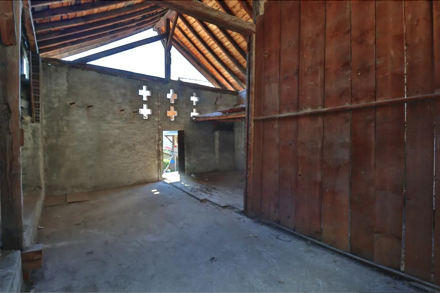 Bauwerk zur Renovierung mit Baugenehmigung - Foto 4 von 10