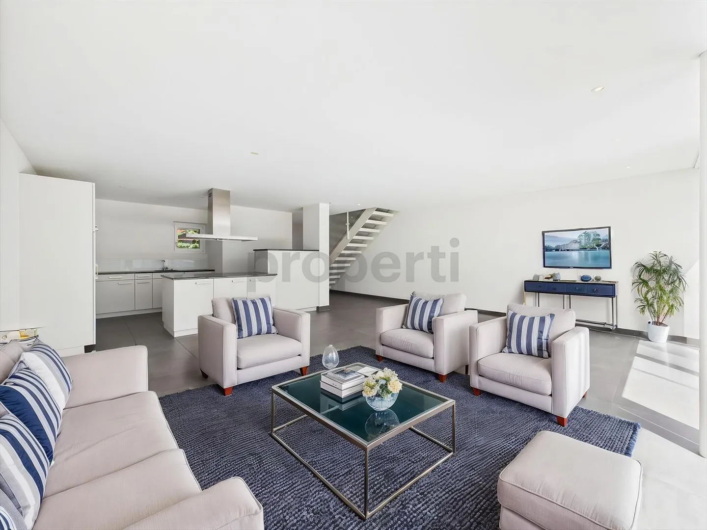 Spacious Townhouse with Garden and Balcony in Schübelbach - Photo 2 of 13