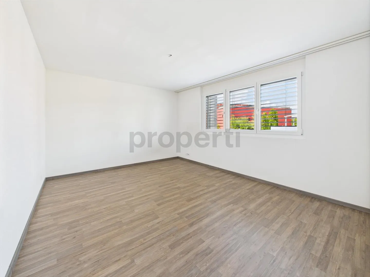 Spacious Townhouse with Garden and Balcony in Schübelbach - Photo 11 of 13