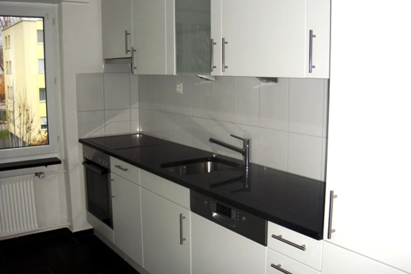 Vivere elegante in una posizione soleggiata! - Foto 4 di 5