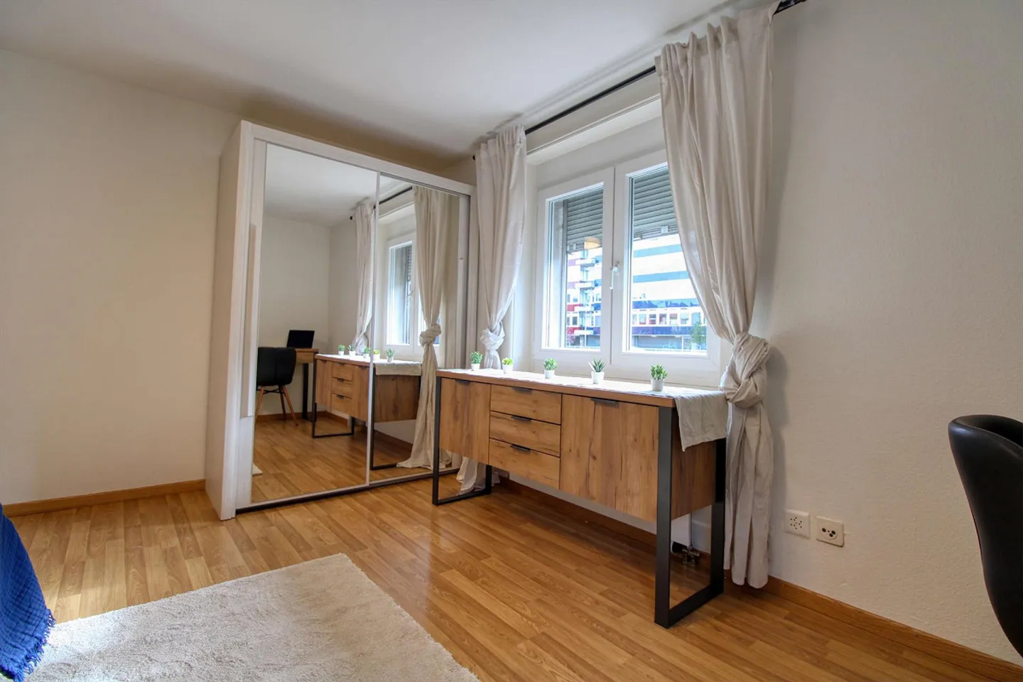 Coliving confortable dans le dynamique quartier d'Altstetten à Zurich - Photo 6 sur 17