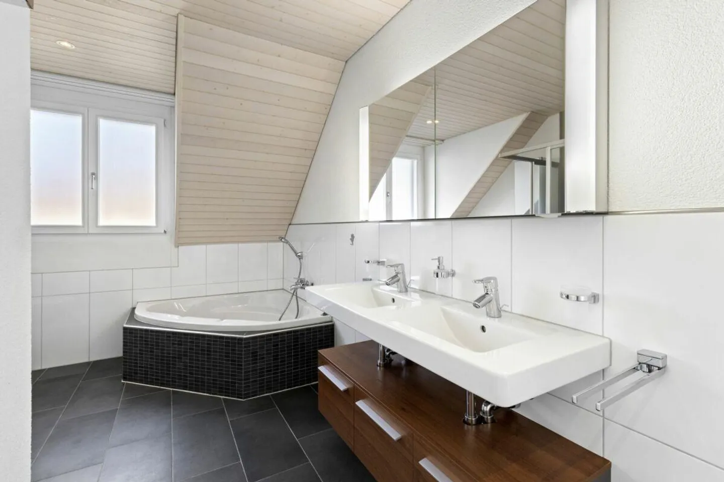 Charmantes Einfamilienhaus in Auw - Foto 7 von 10