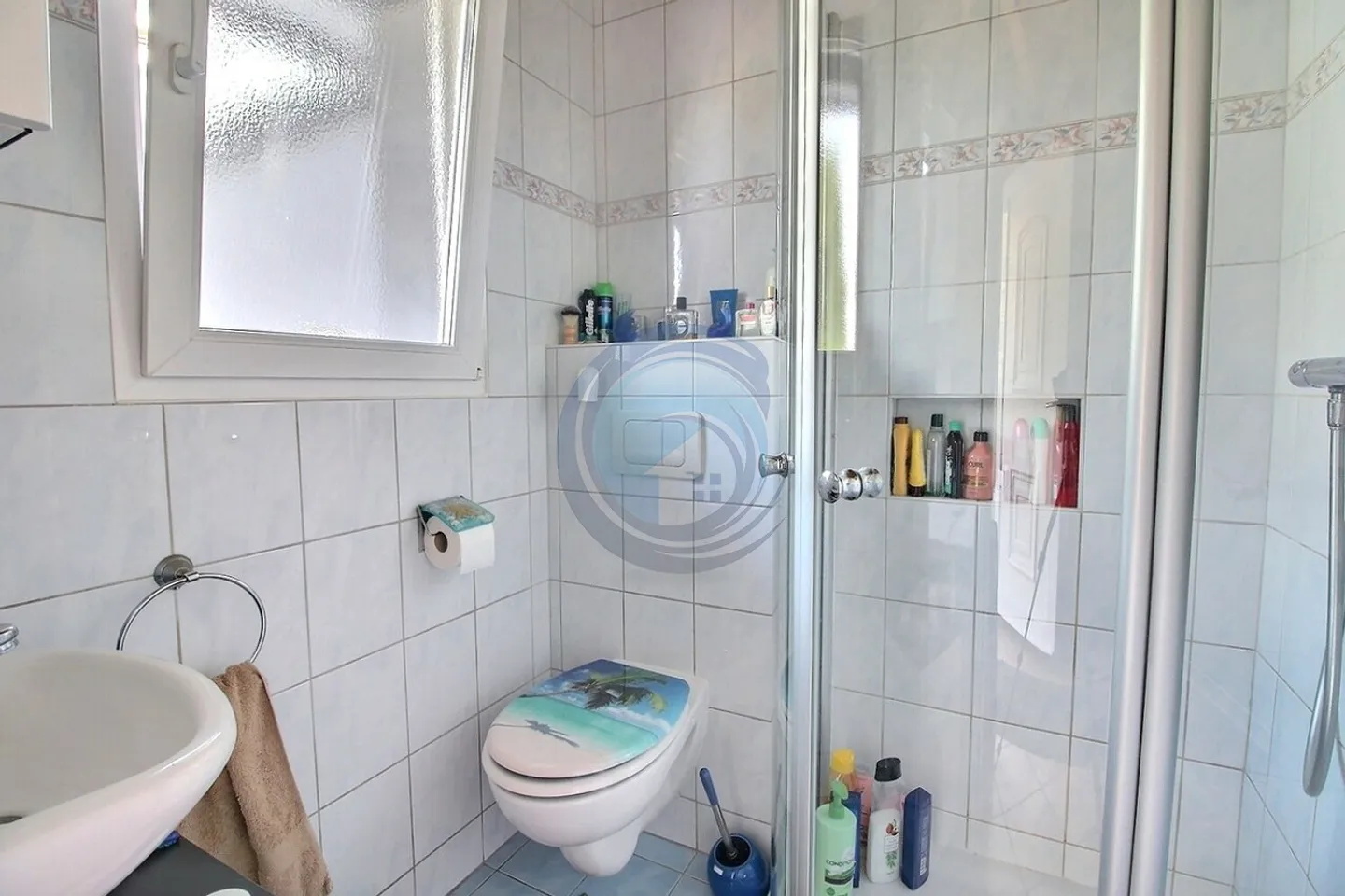 Charming Semi-Detached House with 7.5 Rooms - Photo 10 of 19