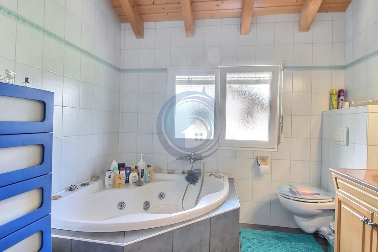 Charming Semi-Detached House with 7.5 Rooms - Photo 19 of 19