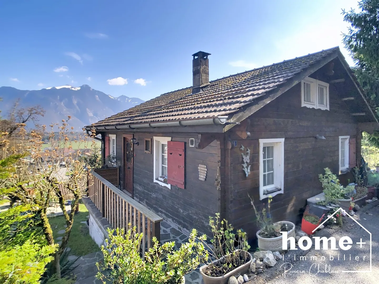 Magnifique chalet au calme avec vue dégagée et beau potentiel d'agrandissement - Foto 12 di 12