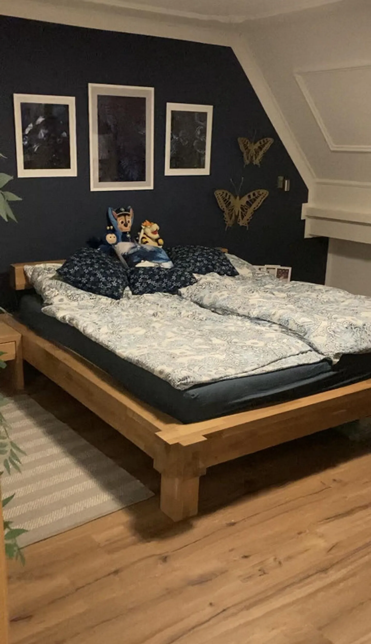 Spacious Multi-Family House with Versatile Usage Potential - Photo 6 of 13