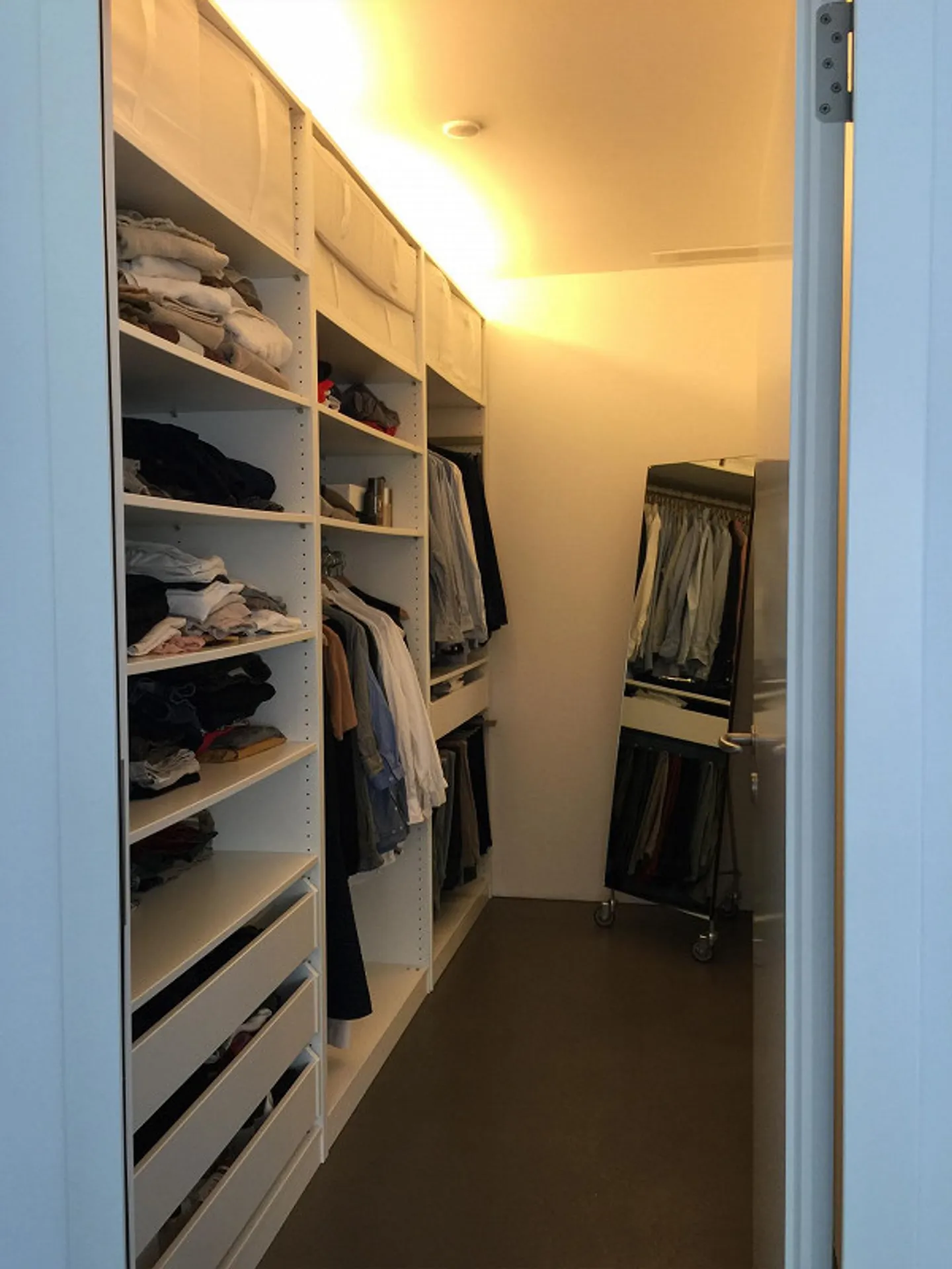 Unique 4.5-room apartment (136 m²) with large loggia & stunning view - Photo 11 of 27