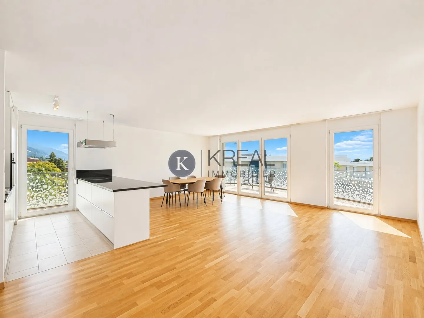 Apartment for sale - Photo 2 of 13