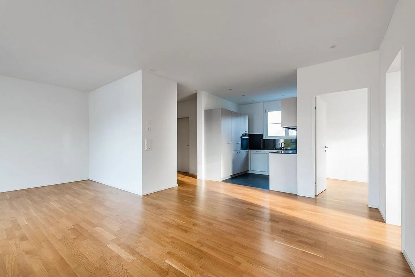 Wenn Sonnenlicht Räume küsst - Ihr neues Zuhause in Bürglen - Foto 4 von 10