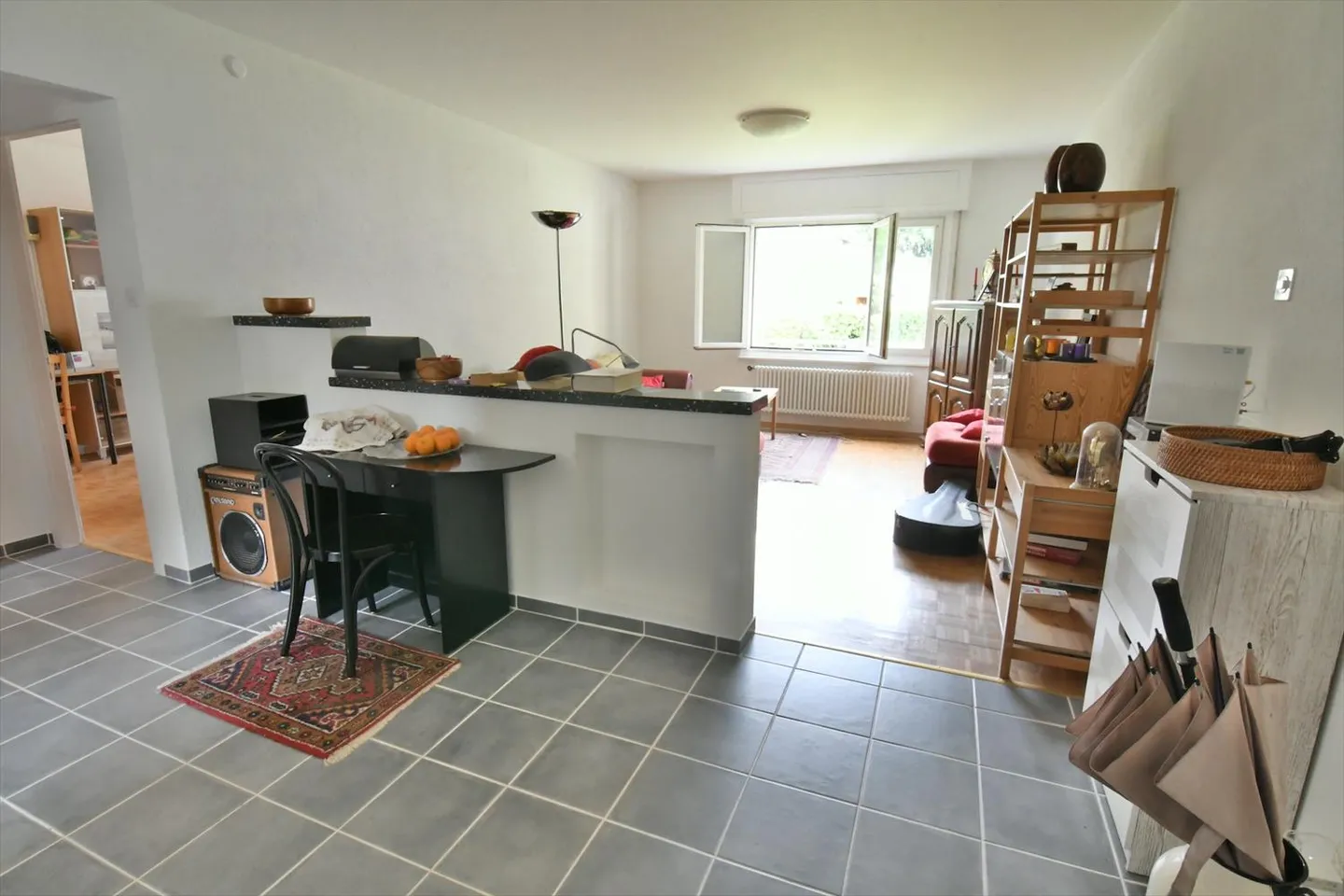IN VIAGER - Simpatico appartamento di 3,5 locali a Martigny/VS - Foto 3 di 17