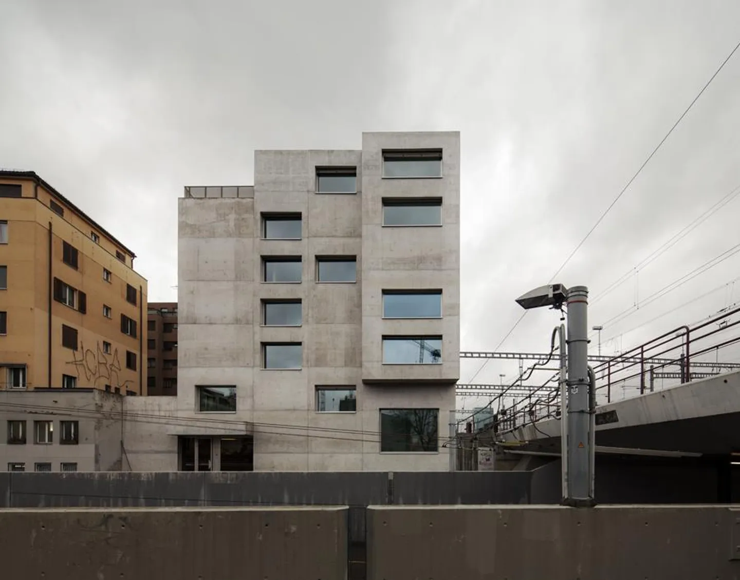 Unique 4.5-room apartment (136 m²) with large loggia & stunning view - Photo 17 of 27