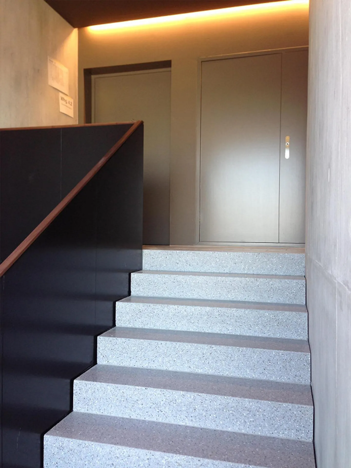 Unique 4.5-room apartment (136 m²) with large loggia & stunning view - Photo 25 of 27