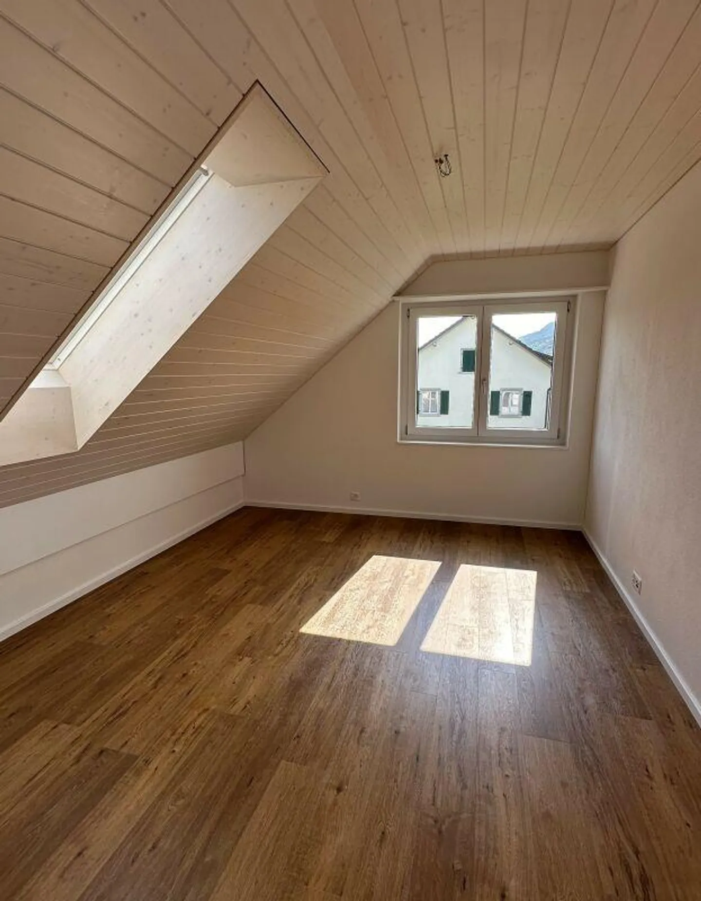 Nouvelle construction - beau logement dans un emplacement central - Photo 6 sur 8