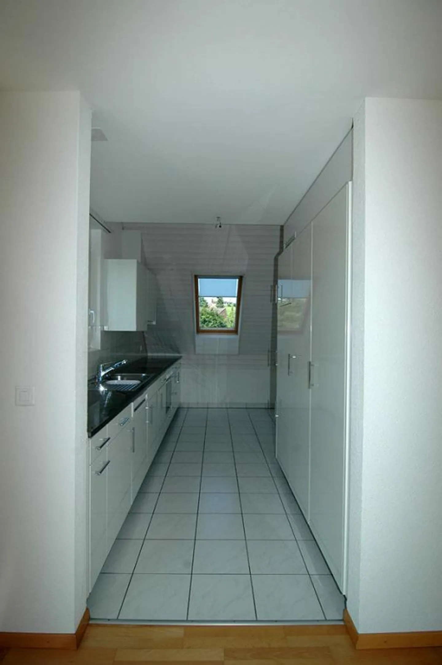 Appartement en duplex de 5,5 pièces adapté aux familles avec beaucoup d'espace - Photo 4 sur 7