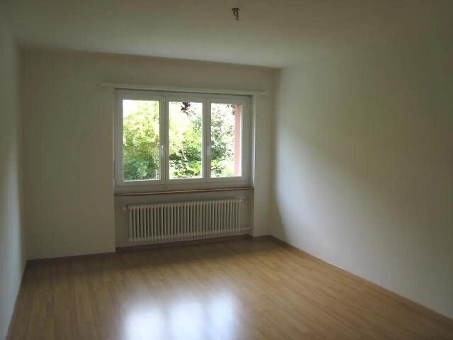 Appartement confortable avec charme - Photo 3 sur 6