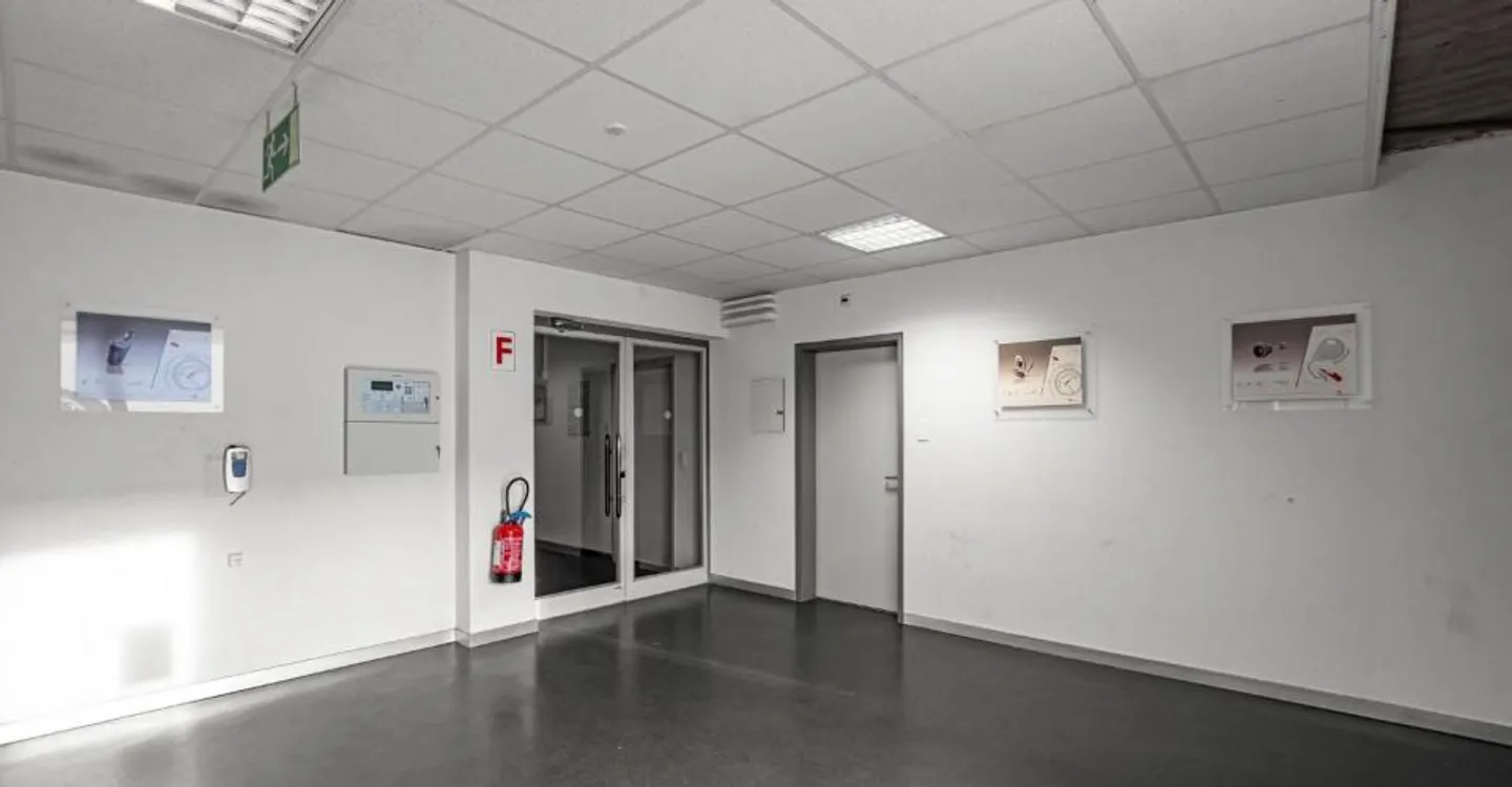 Gewerbeliegenschaft mit Potenzial - Foto 8 von 12