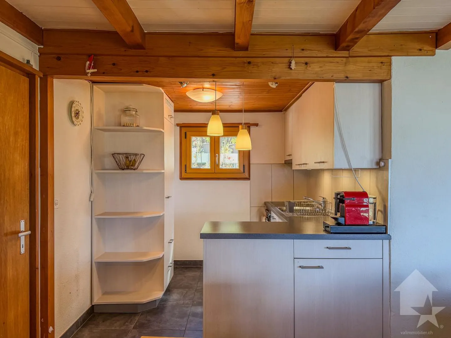Charmantes Chalet mit 4,5 Zimmern, idyllische Lage - Foto 8 von 30