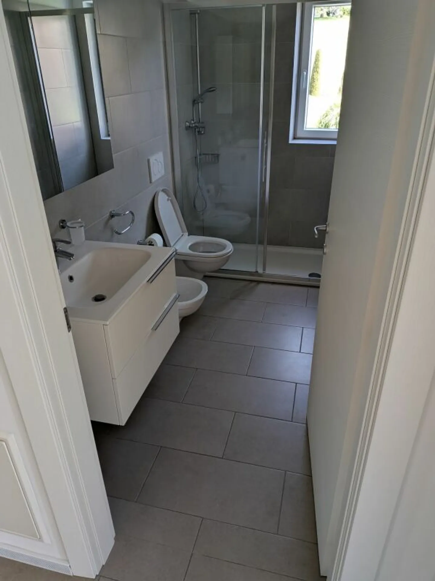 Appartamento 4.5 locali a Novaggio - senza barriere e confortevole - Foto 2 di 5