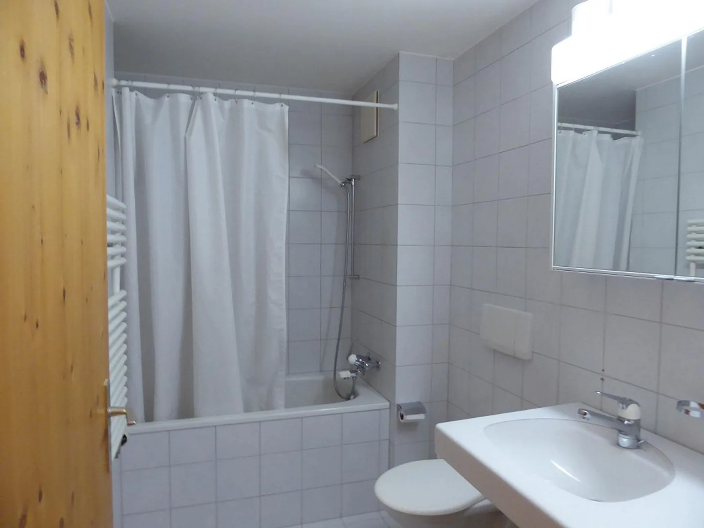 The Feel-Good Apartment in Waltensburg Close to the Breil/Brigels Ski Area - Photo 10 of 14