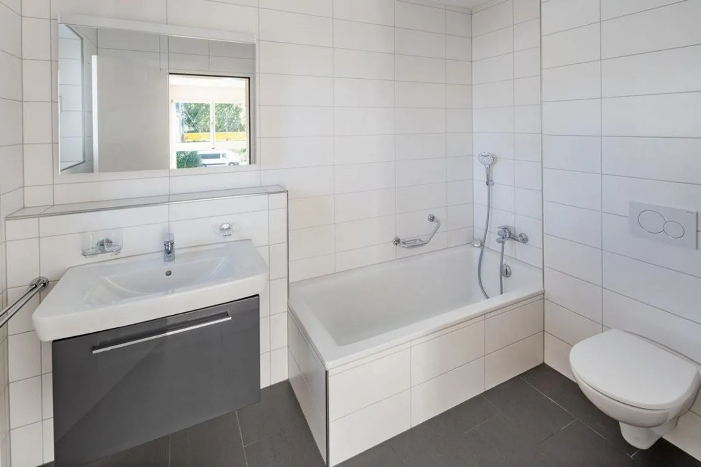 Moderne 5.5 Zimmer-Wohnung - Foto 6 von 9