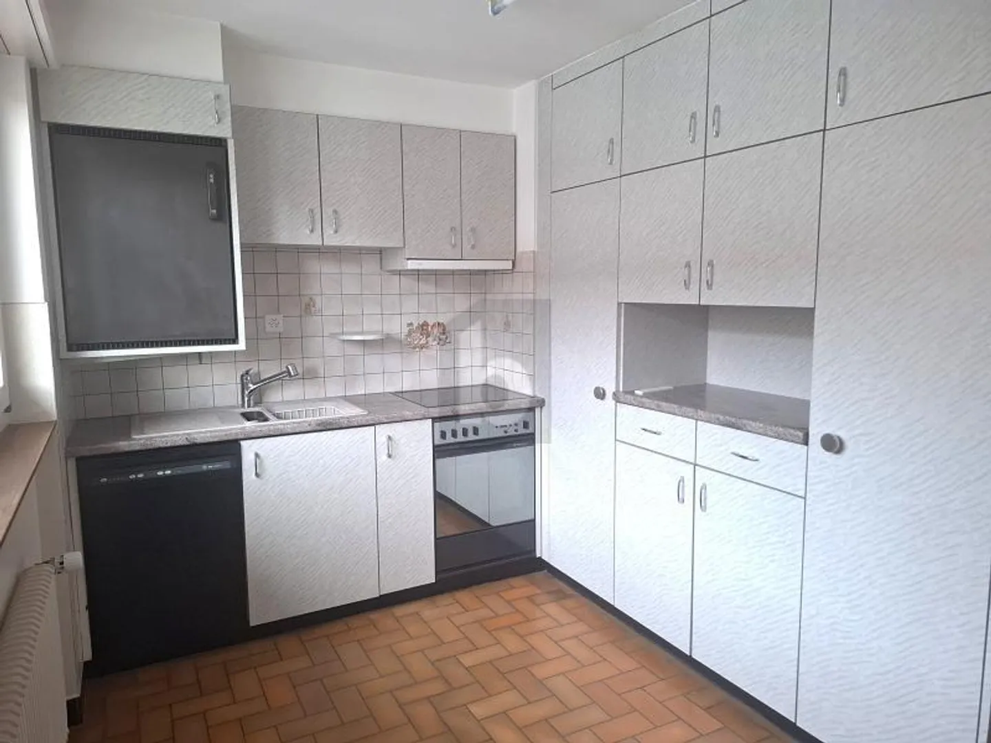 RUHIG UND NAHE AN DEN ANNEHMLICHKEITEN - Foto 2 von 6