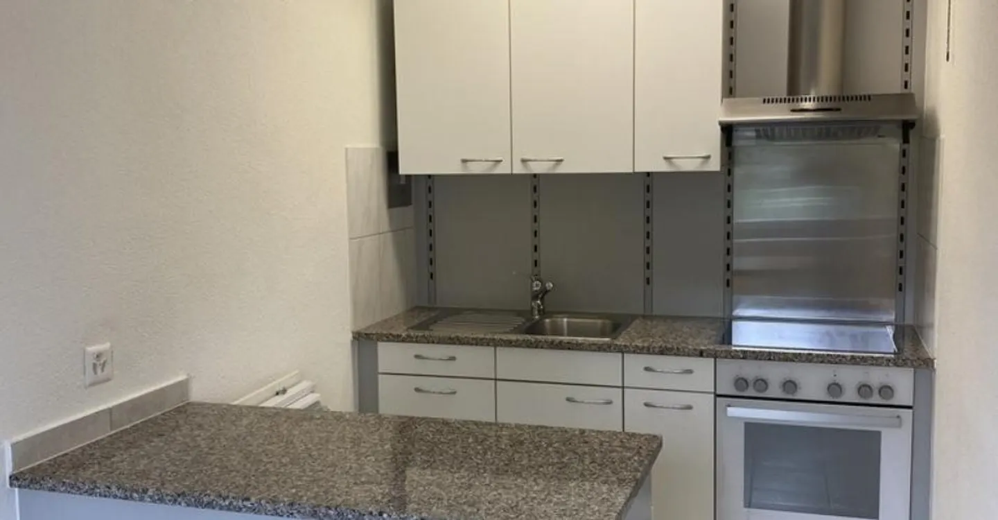 Zentral gelegene Wohnung mit Balkon - Foto 2 von 6