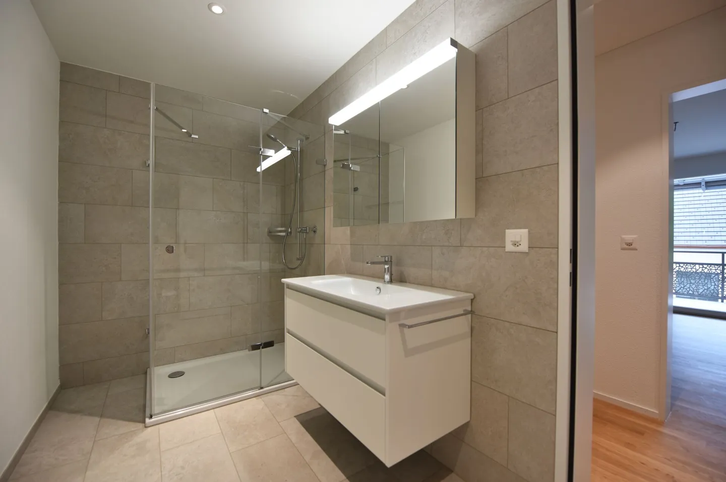 3.5-room apartment on the ground floor - Photo 4 of 4