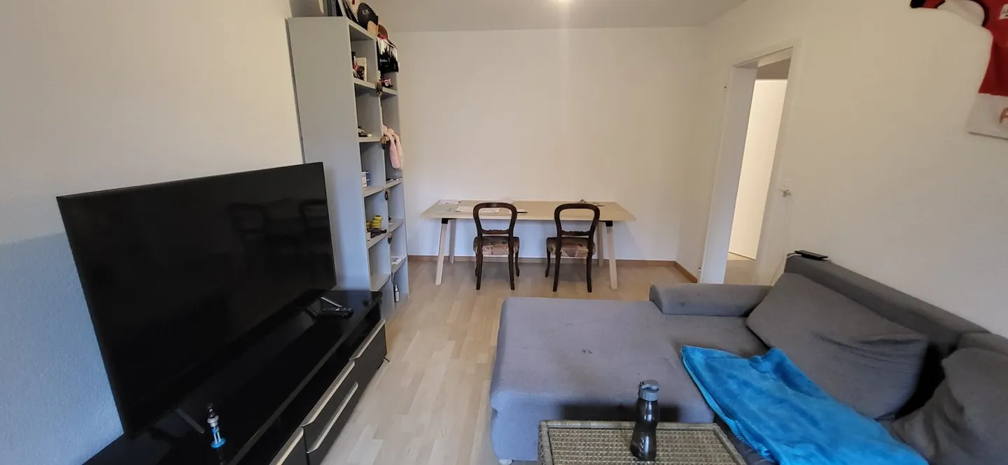 3-room apartment on the high ground floor with balcony in Biel - Photo 9 of 19