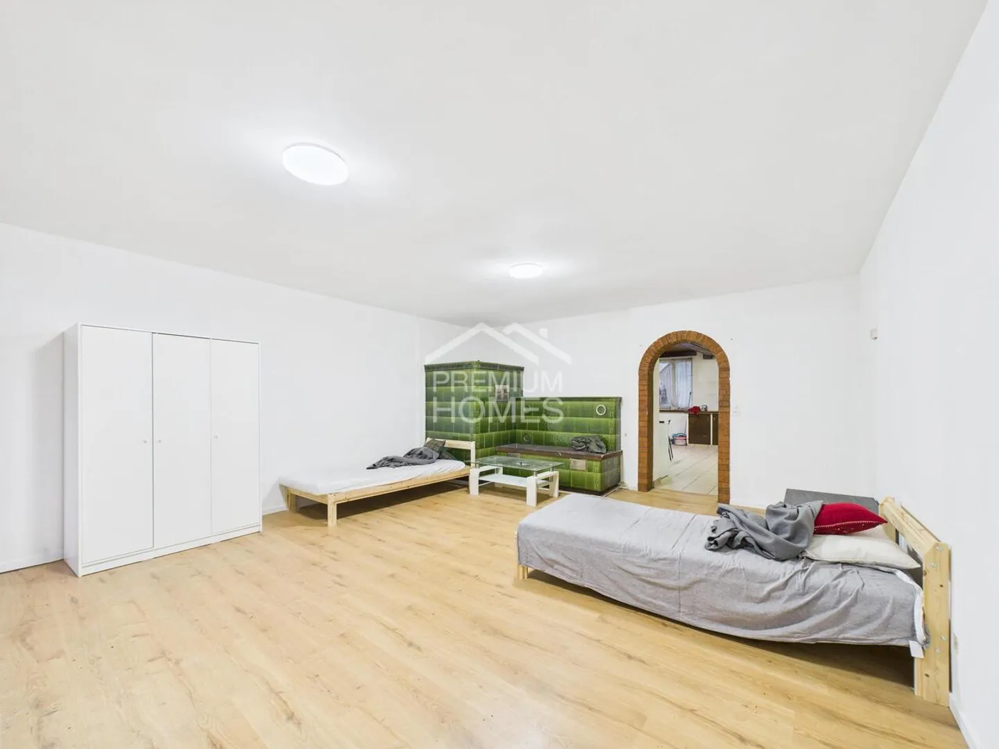 Mehrfamilienhaus in Buckten mit riesigem Ausbaupotenzial  - Foto 3 von 6