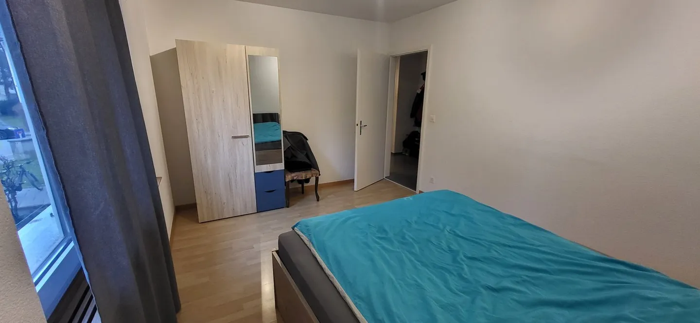 3-room apartment on the high ground floor with balcony in Biel - Photo 17 of 19