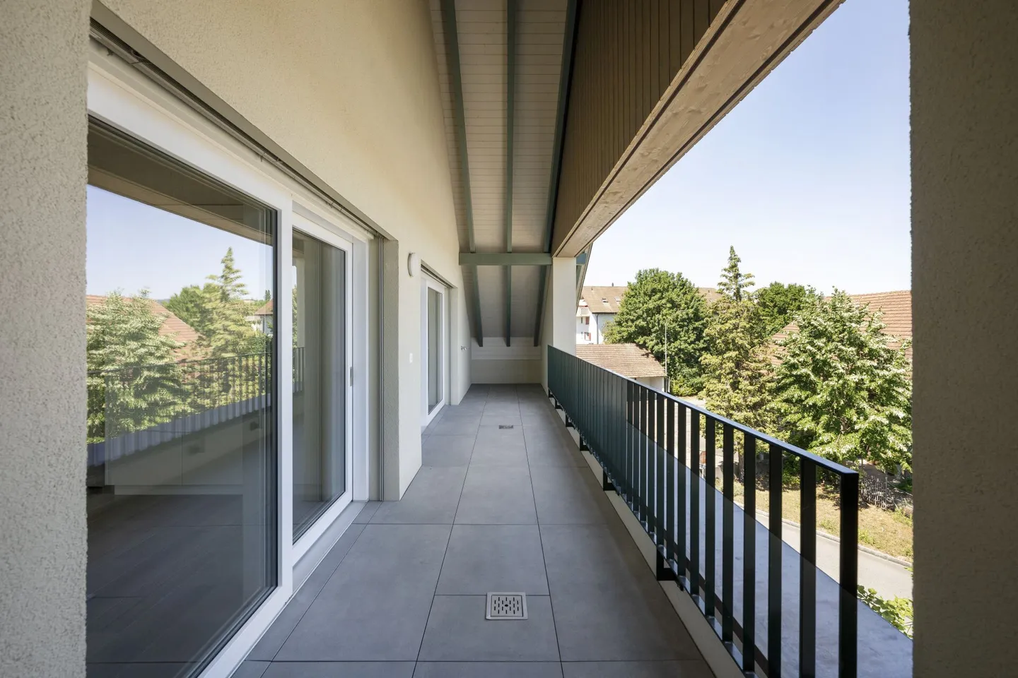 Wunderschöne 3.5 Zimmer Dachwohnung mit grosser Loggia - Photo 11 of 12