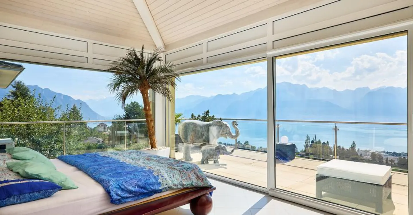 Sehr schöne Wohnung mit außergewöhnlichem Blick auf den See und die Alpen - Foto 2 von 11