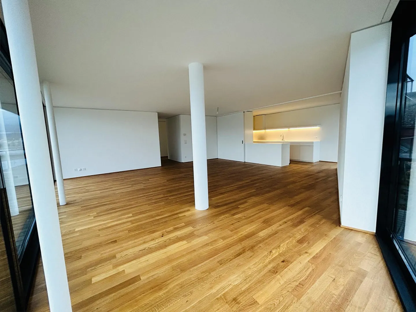 Luxuriöse Wohnung am Rhein - Foto 2 von 14